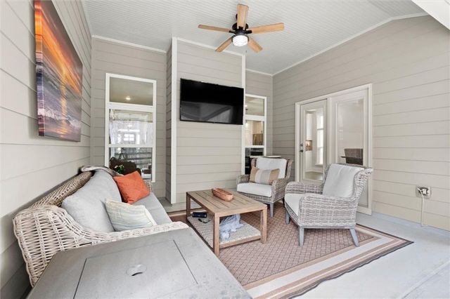 1120 Cooks Farm Way, Woodstock, GA 30189