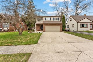150 EXMOOR Road, Waterford Charter Township, MI 48328