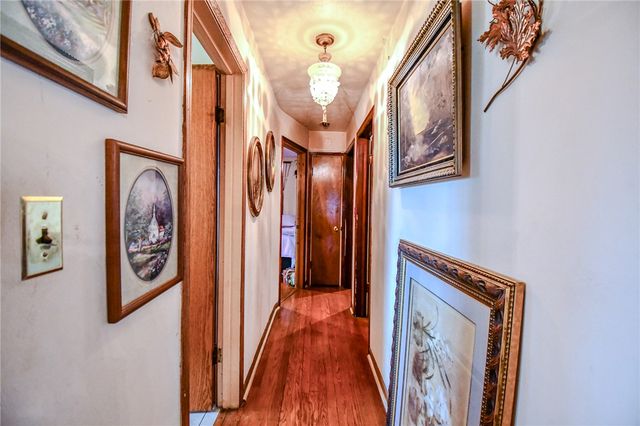 3223 Ravenwood Road, Fairborn, OH 45324