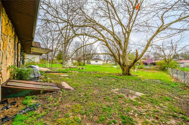 3223 Ravenwood Road, Fairborn, OH 45324