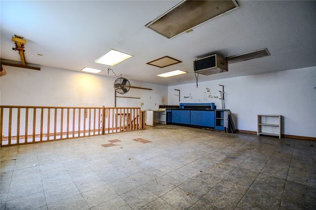 3223 Ravenwood Road, Fairborn, OH 45324