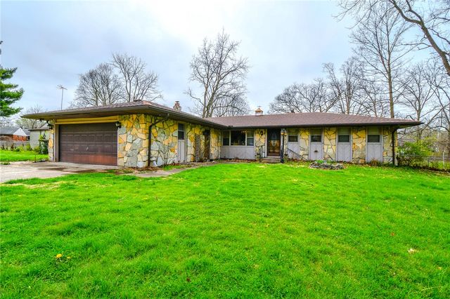 3223 Ravenwood Road, Fairborn, OH 45324