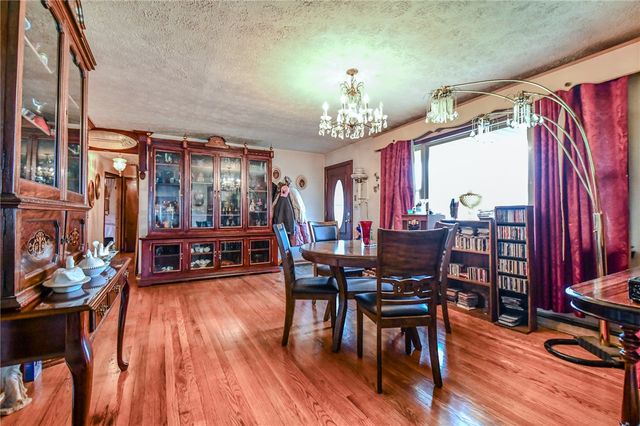 3223 Ravenwood Road, Fairborn, OH 45324