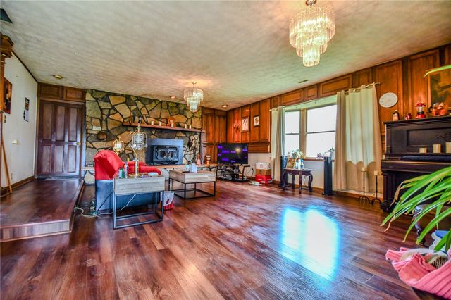 3223 Ravenwood Road, Fairborn, OH 45324