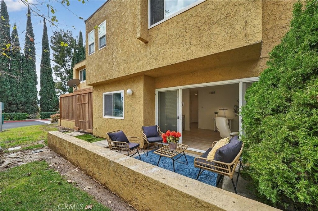 Image 16 of property listing at 4842 Carmonita Lane, Yorba Linda, CA 92886