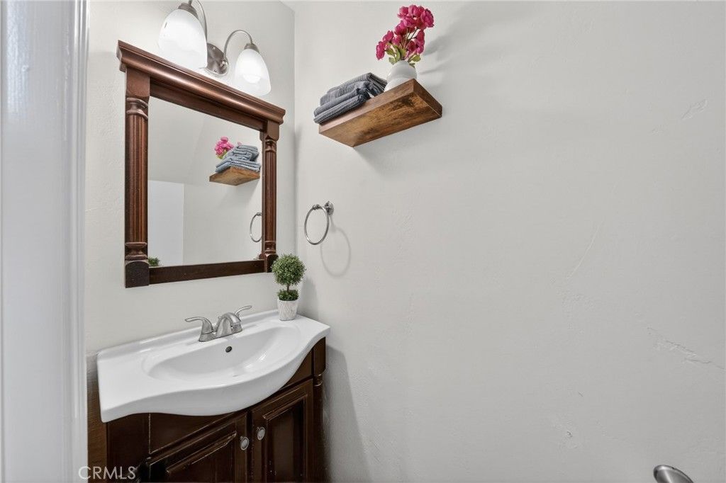 Image 31 of property listing at 4842 Carmonita Lane, Yorba Linda, CA 92886