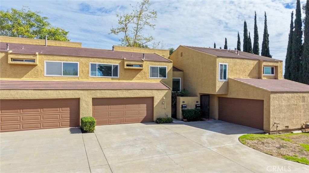 Image 39 of property listing at 4842 Carmonita Lane, Yorba Linda, CA 92886