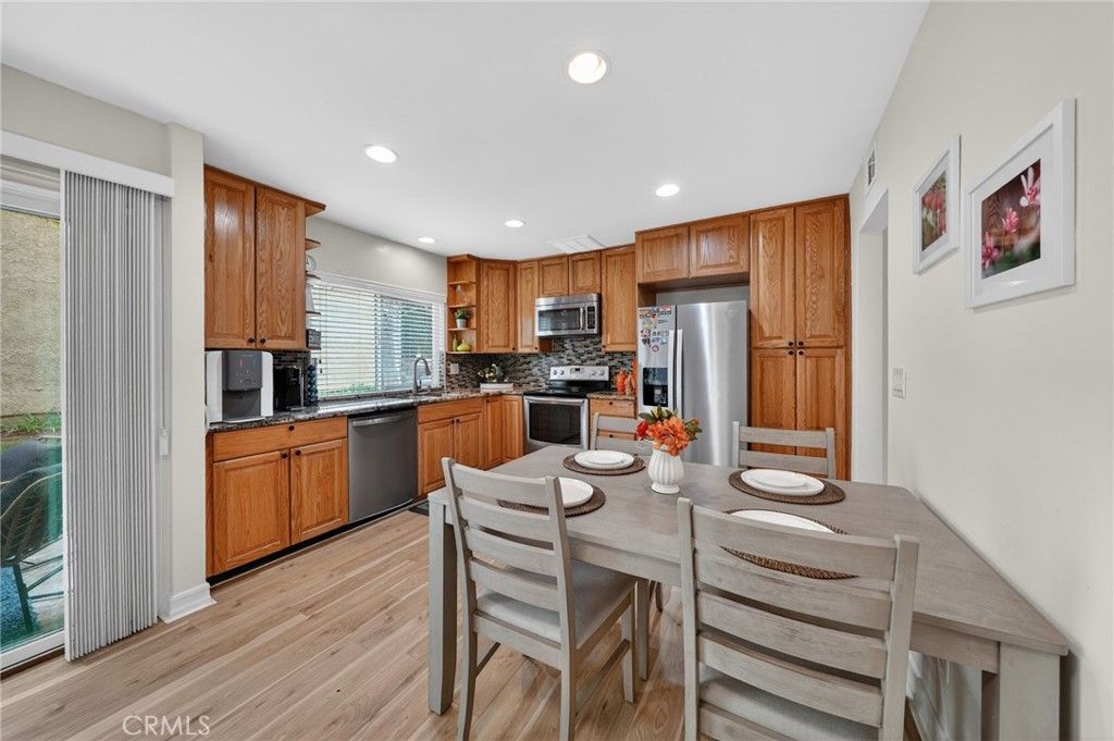 Image 8 of property listing at 4842 Carmonita Lane, Yorba Linda, CA 92886