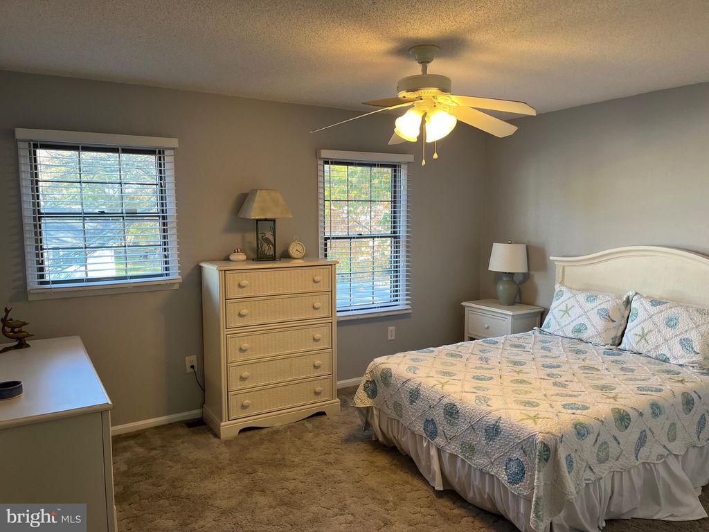 Image 12 of property listing at 14103 DERRICKSON AVE, Ocean City, MD 21842