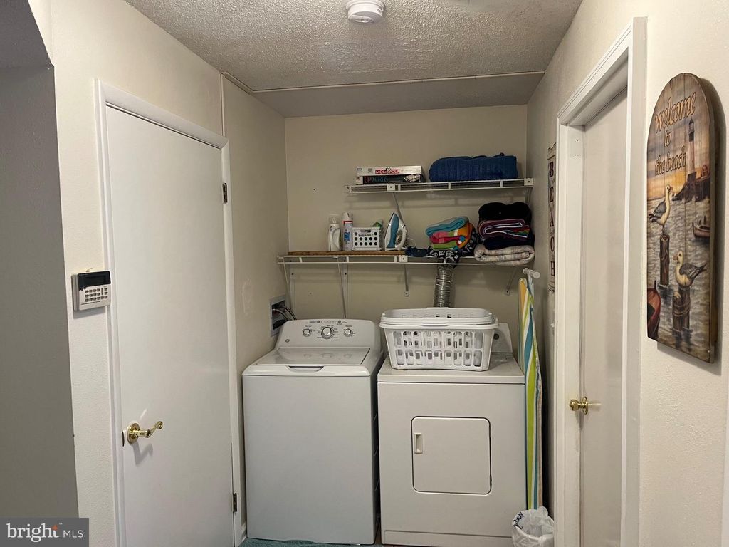 Image 31 of property listing at 14103 DERRICKSON AVE, Ocean City, MD 21842