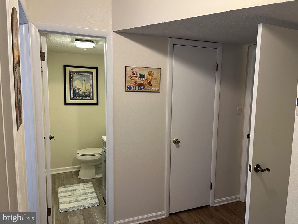 Image 32 of property listing at 14103 DERRICKSON AVE, Ocean City, MD 21842