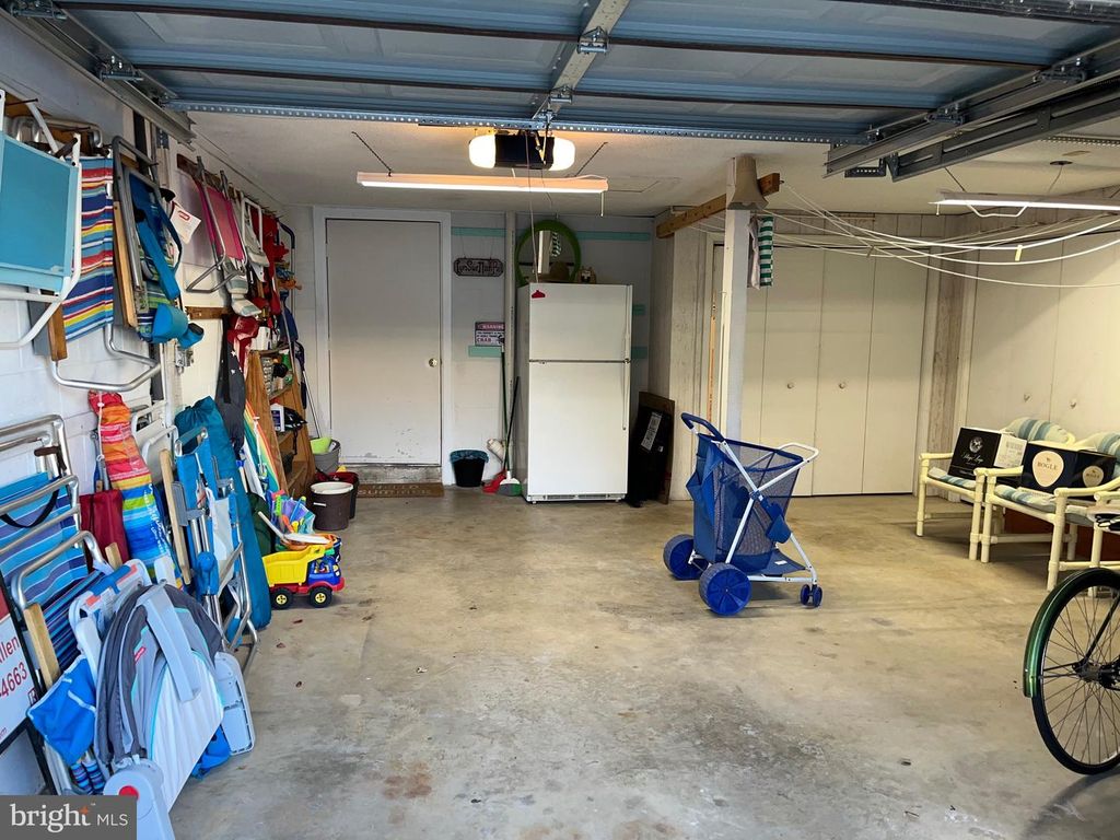 Image 34 of property listing at 14103 DERRICKSON AVE, Ocean City, MD 21842
