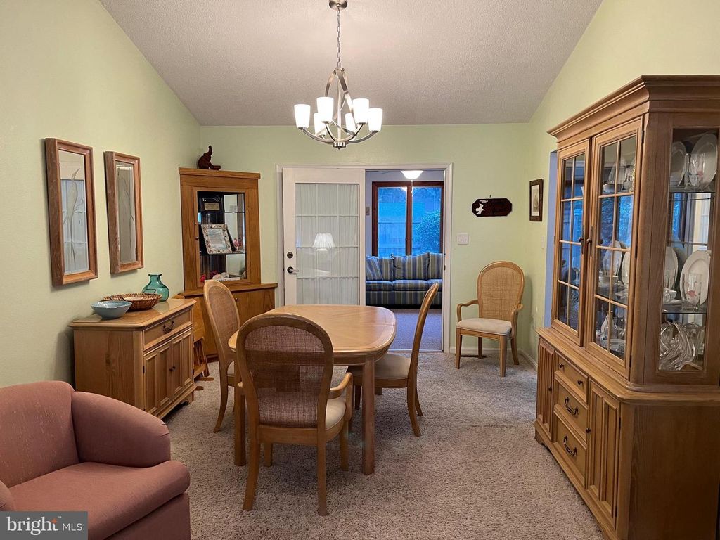 Image 5 of property listing at 14103 DERRICKSON AVE, Ocean City, MD 21842