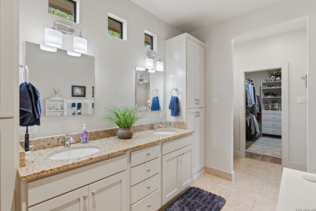 1728 Nordberg, Seguin, TX 78155