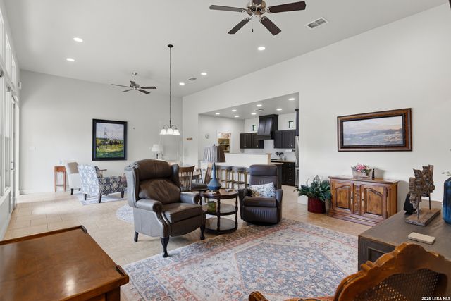 1728 Nordberg, Seguin, TX 78155