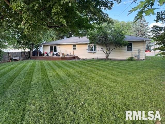 75 Roundtable Road, Springfield, IL 62704