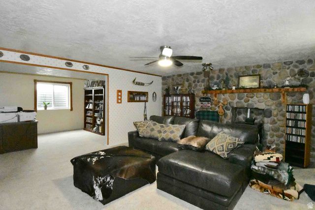 7841 PEACHWOOD DR, South Weber, UT 84405