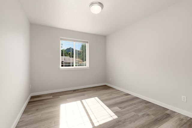 510 W Bolan Ave, Spokane, WA 99224