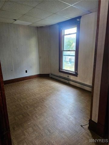 78 High Street, Evans, NY 14006