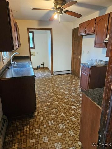 78 High Street, Evans, NY 14006