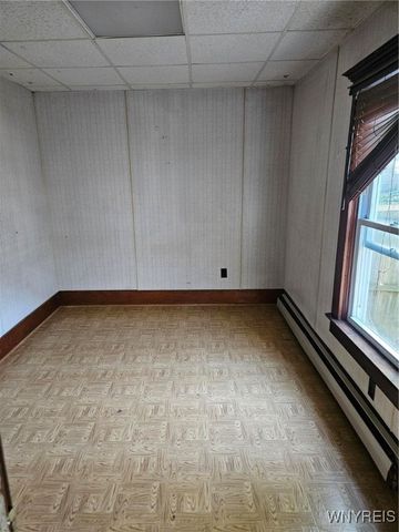 78 High Street, Evans, NY 14006