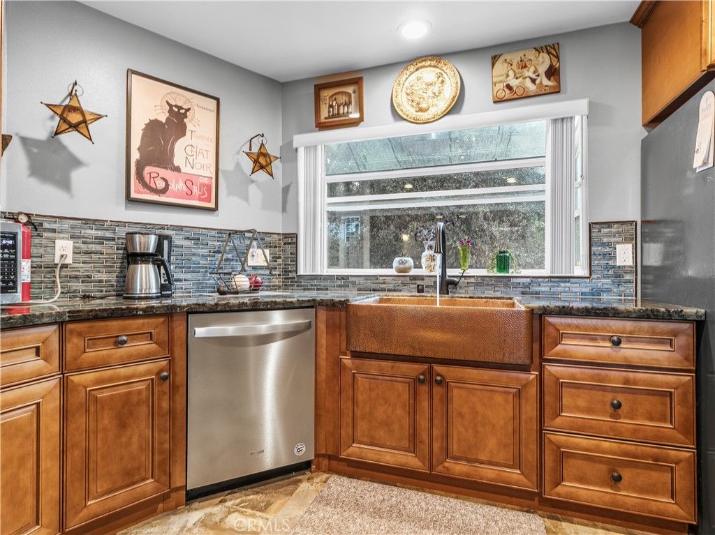 Image 23 of property listing at 20482 Pine, Trabuco Canyon, CA 92679