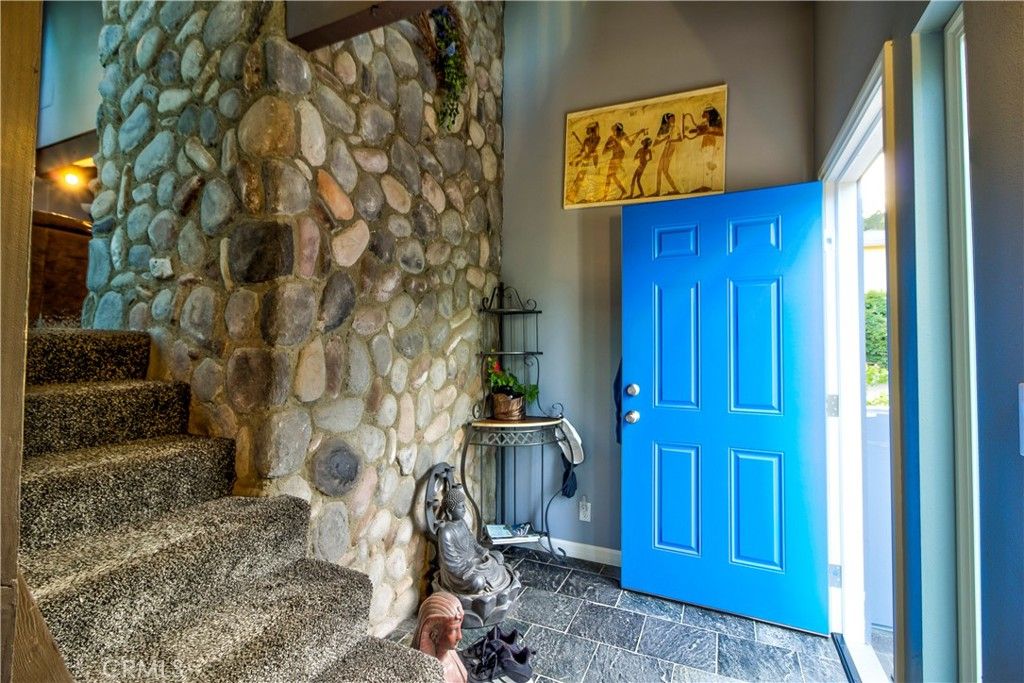 Image 5 of property listing at 20482 Pine, Trabuco Canyon, CA 92679