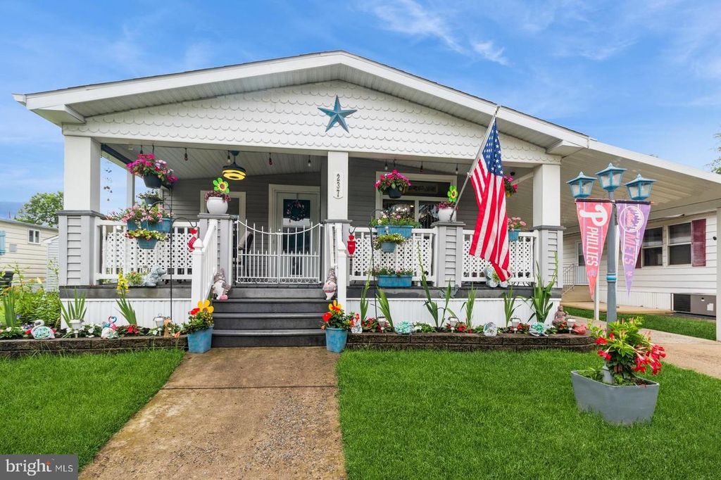 237 VIRGINIA PL, Williamstown, NJ 08094