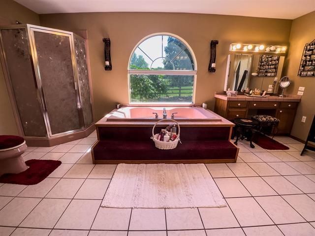 195 CR 1772, Jefferson, TX 75657