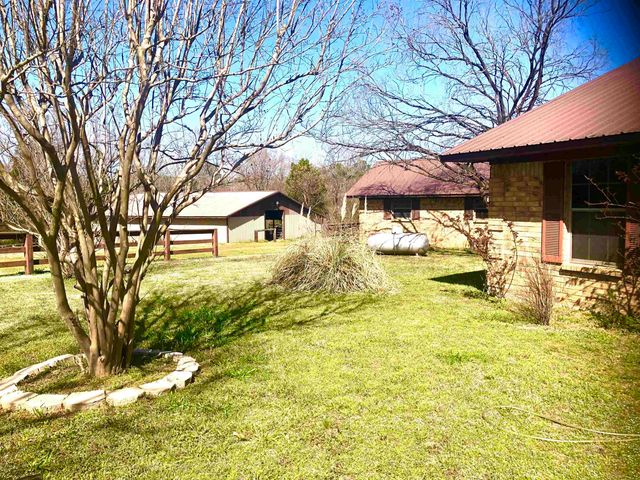 195 CR 1772, Jefferson, TX 75657