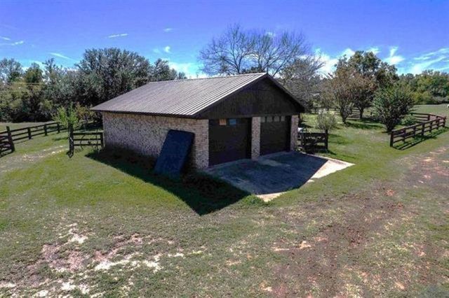 195 CR 1772, Jefferson, TX 75657