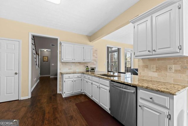 4409 Chatham View Drive, Buford, GA 30518