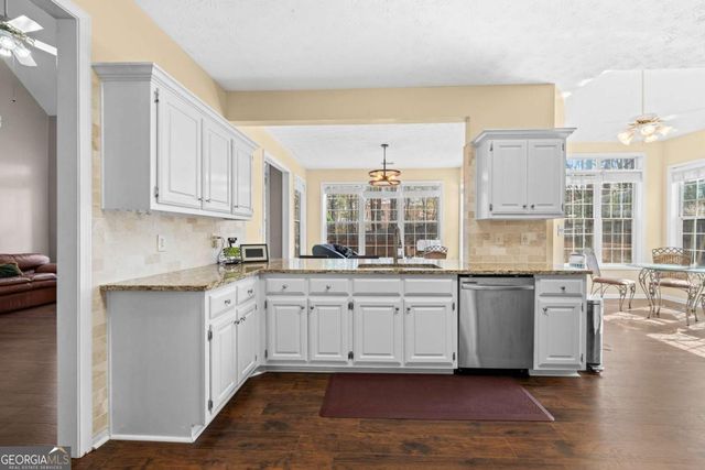 4409 Chatham View Drive, Buford, GA 30518