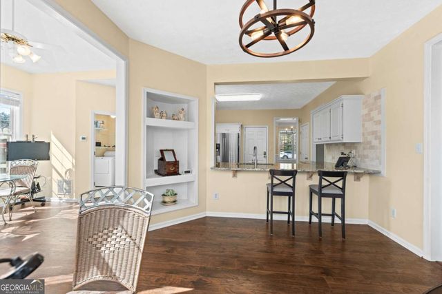 4409 Chatham View Drive, Buford, GA 30518