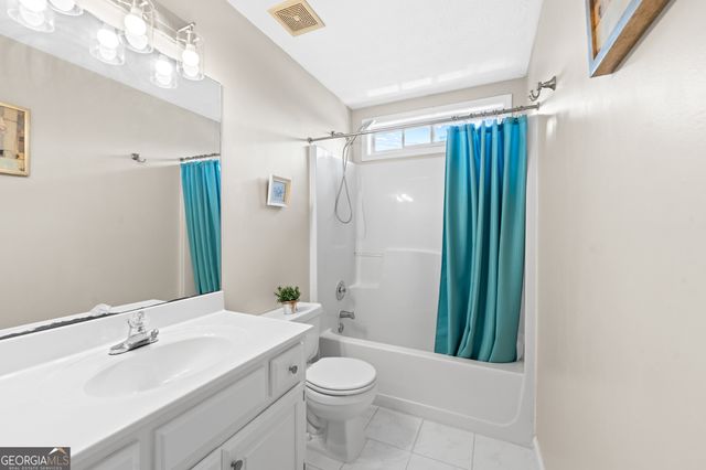 4409 Chatham View Drive, Buford, GA 30518