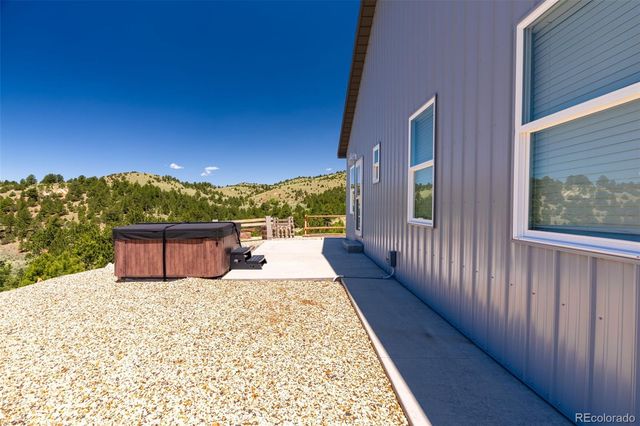 333 Della Fox Lane, Westcliffe, CO 81252