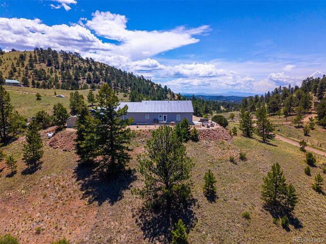 333 Della Fox Lane, Westcliffe, CO 81252
