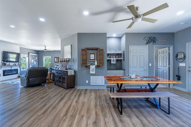 333 Della Fox Lane, Westcliffe, CO 81252