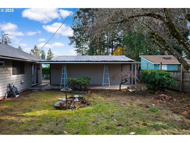 13020 Ne SAN RAFAEL St, Portland, OR 97230