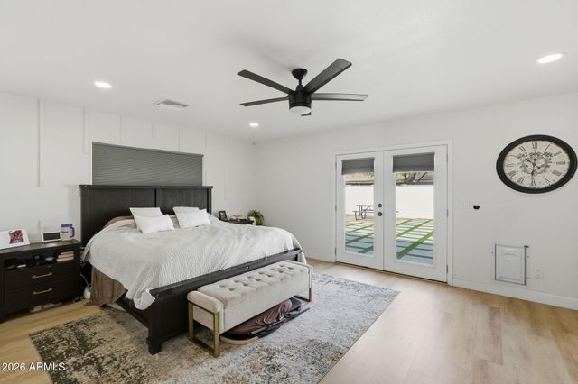 8516 E LEWIS Avenue, Scottsdale, AZ 85257