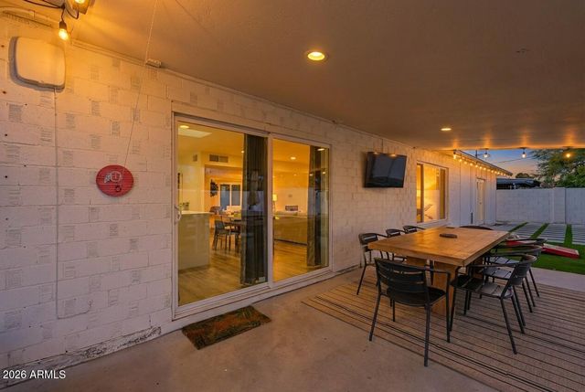 8516 E LEWIS Avenue, Scottsdale, AZ 85257