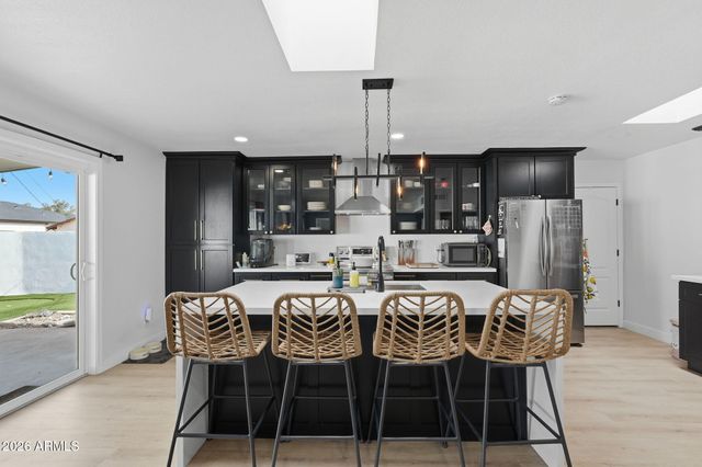 8516 E LEWIS Avenue, Scottsdale, AZ 85257