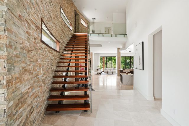 309 Glenwood Drive, Houston, TX 77007