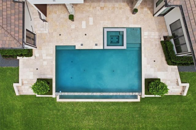 309 Glenwood Drive, Houston, TX 77007
