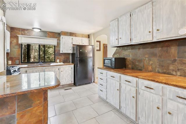 410 Rangeview Road, Divide, CO 80814