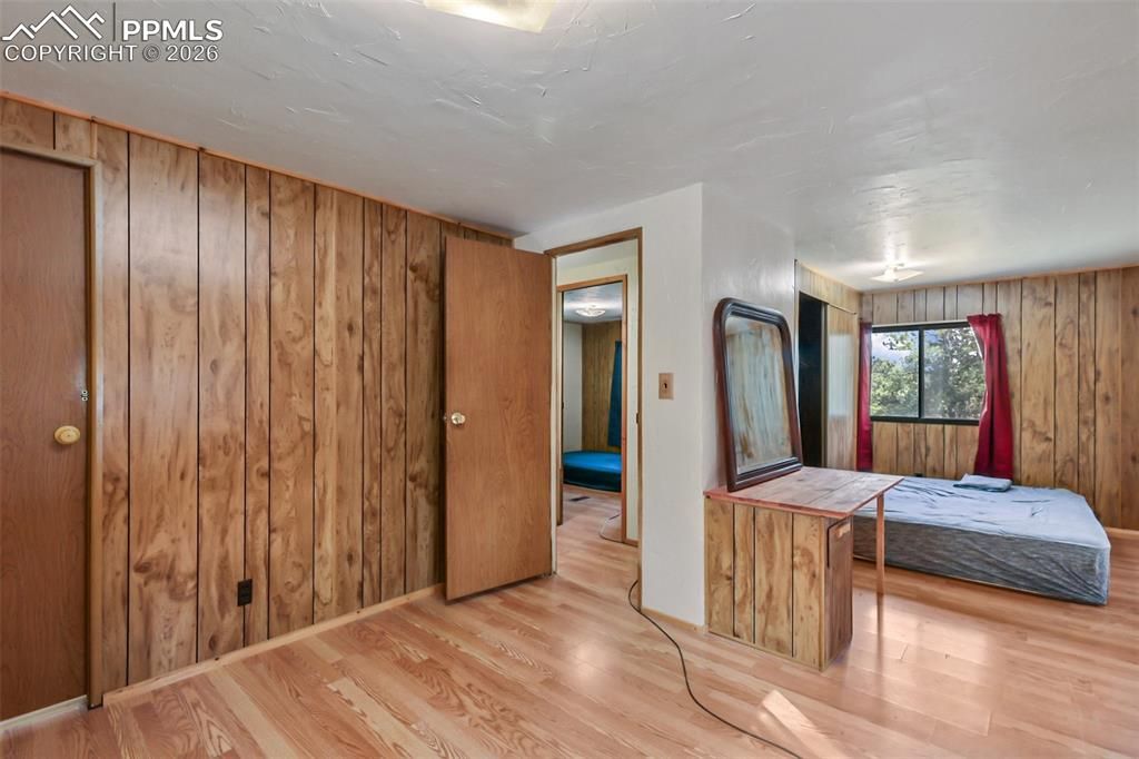 Image 11 of property listing at 410 Rangeview Road, Divide, CO 80814