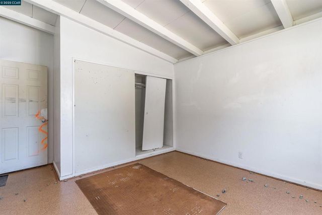 2030 Espanola Dr, San Pablo, CA 94806