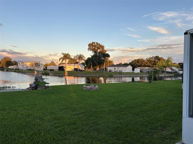 1379 Chobee Street, Okeechobee, FL 34974