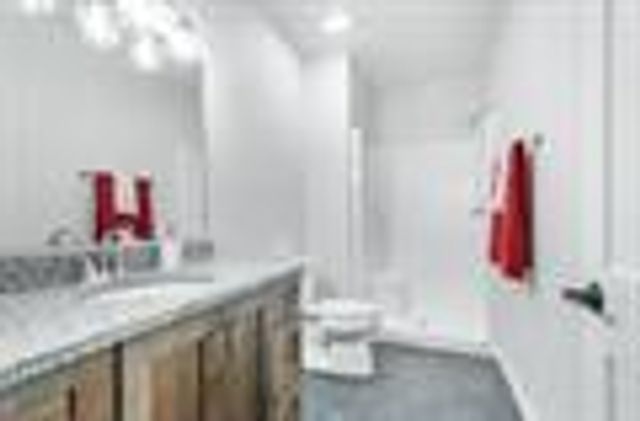 117 Ashberry Lane, Stoughton, WI 53558