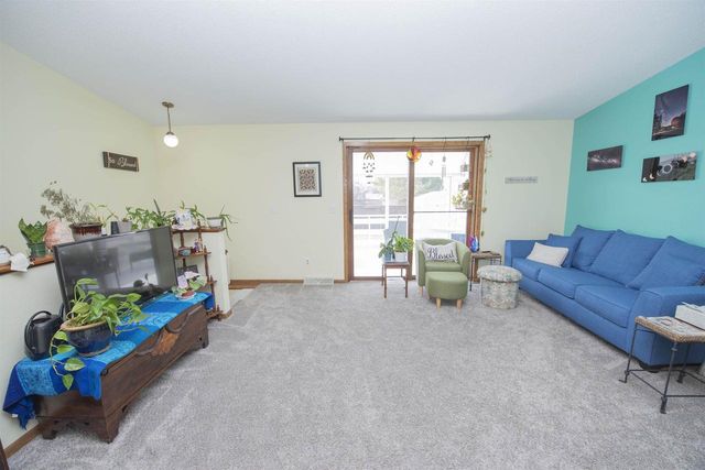 400 SOO MARIE AVENUE, Stevens Point, WI 54481